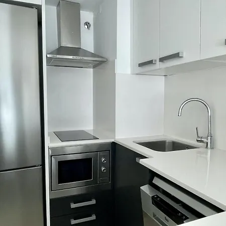 Apartamento Con Piscina Festastar 311 Apartment *